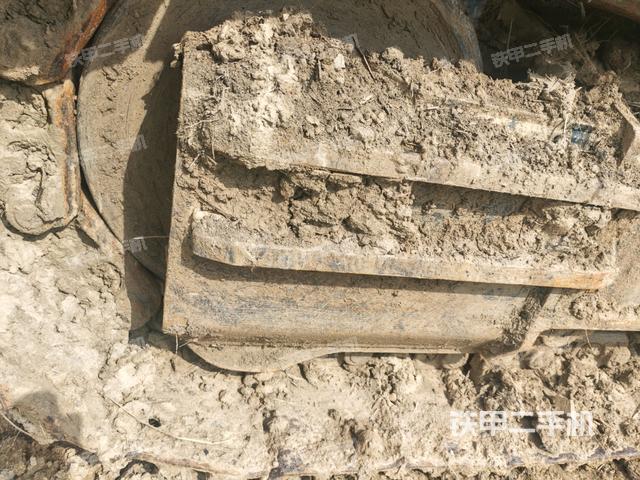 右侧行走马达盖板（行走机构）