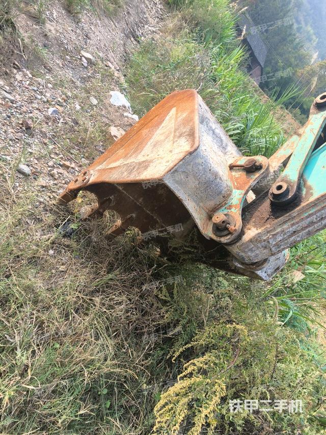 大臂根部 斜（工作和回转装置）