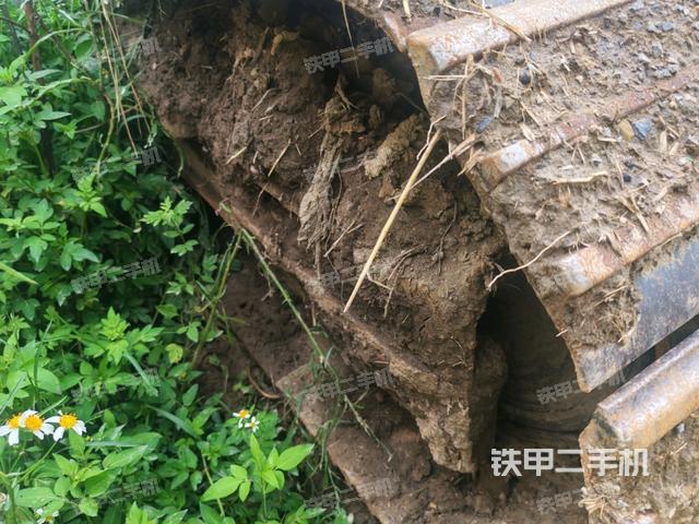 左侧履带整体 （行走机构）