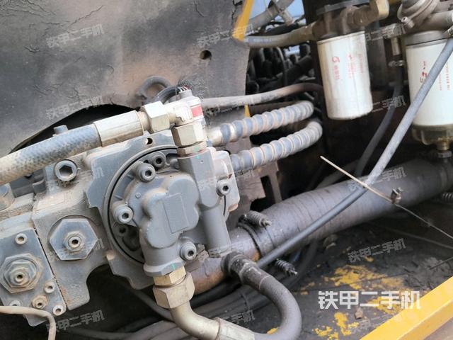 液压泵斜45 右（大件舱室）