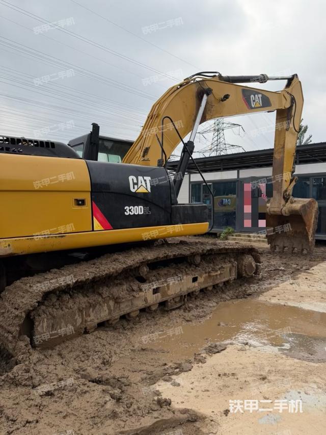 整機右后45°（整機外觀）