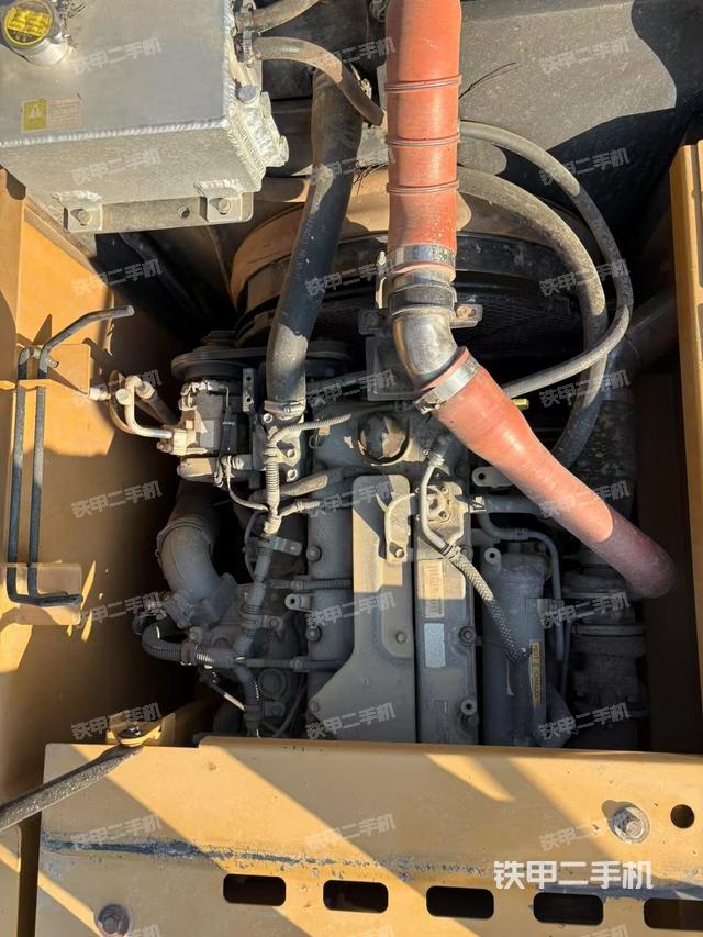 發(fā)動機整體俯視（整機外觀）