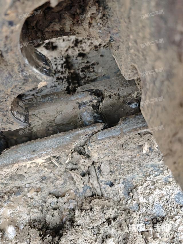 左侧行走马达盖板（行走机构）