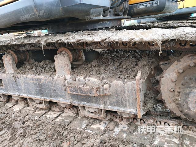 單側(cè)履帶整體（整機(jī)外觀）