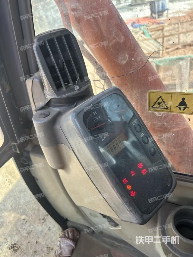 顯示屏?（駕駛室部分）