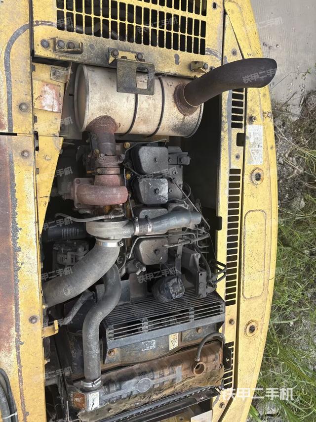 增壓器特寫(xiě)（上車(chē)部件）