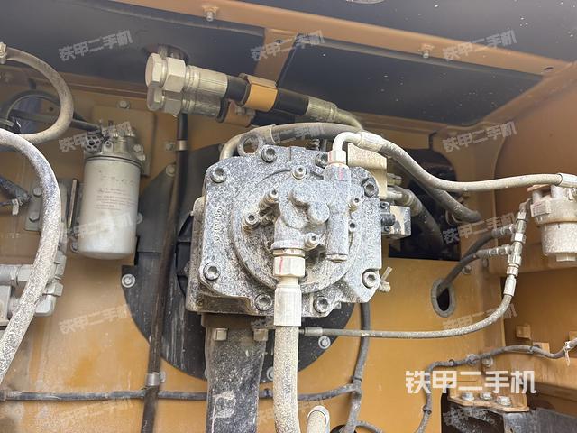 液压泵室（大件舱室）