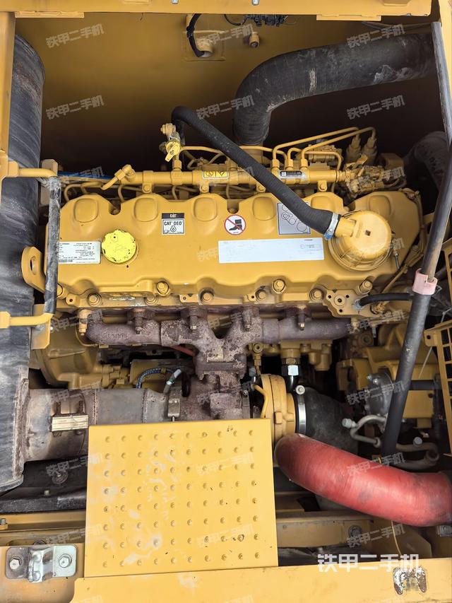 發(fā)動(dòng)機(jī)整體俯視（整機(jī)外觀）