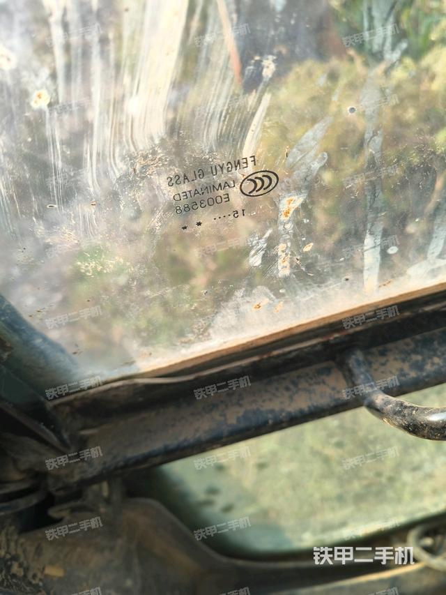 座椅后部（驾驶室部分）