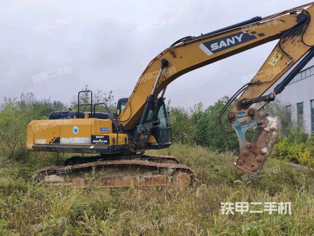 三一重工SY245H挖掘機(jī)