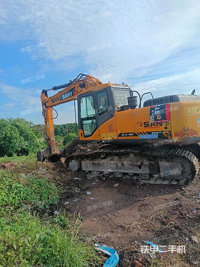 单侧履带整体（整机外观）