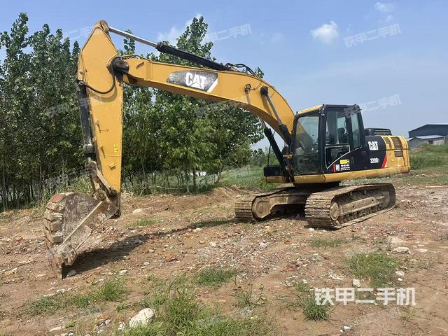 卡特彼勒320D2液壓挖掘機