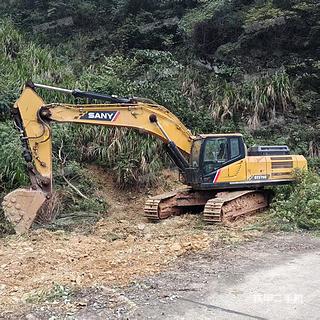 三一重工SY375H挖掘机实拍图片
