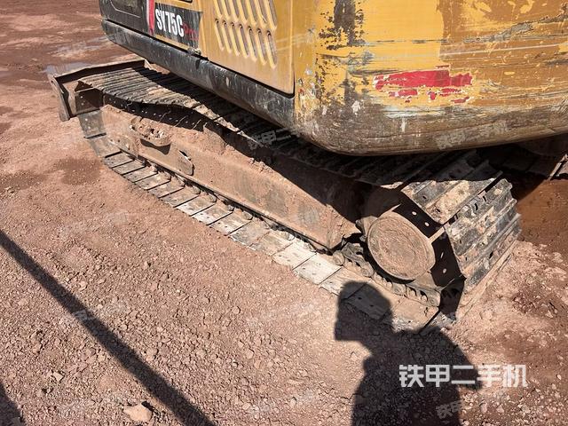 右侧履带整体 （行走机构）