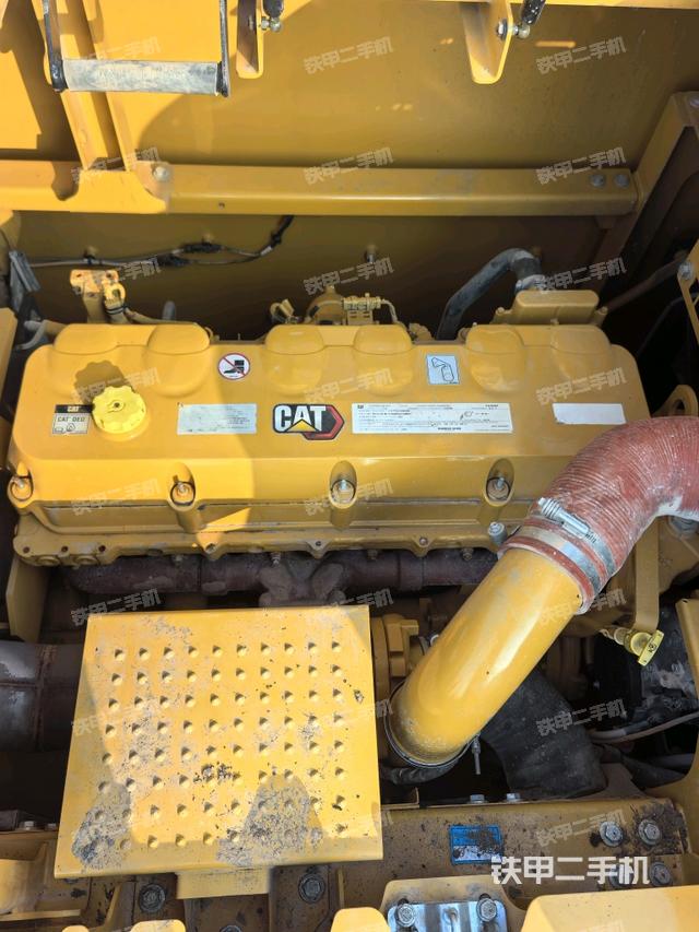 發(fā)動(dòng)機(jī)整體俯視（整機(jī)外觀）