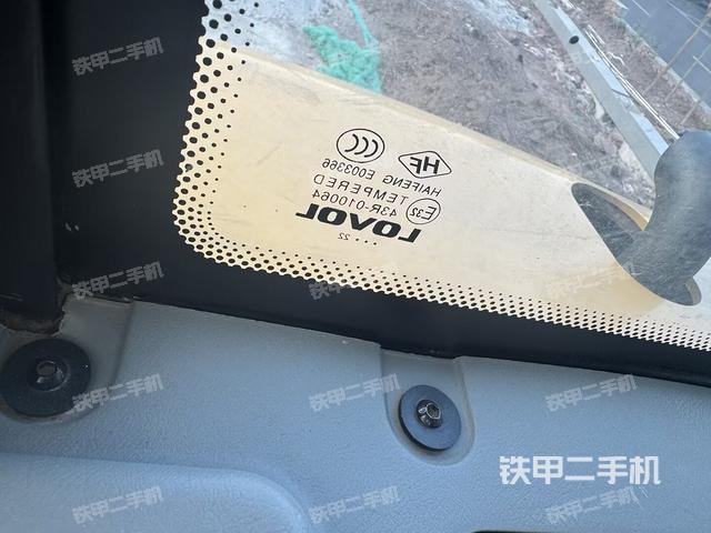 后窗玻璃角標(biāo)（駕駛室部分）