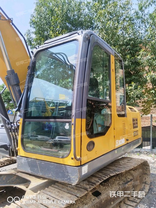 駕駛室左后45度（駕駛室部分）