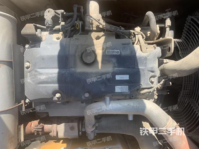 發(fā)動(dòng)機(jī)整體俯視(整機(jī)外觀) 發(fā)動(dòng)機(jī)整體俯視(整機(jī)外觀)