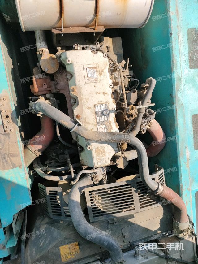 發(fā)動(dòng)機(jī)整體俯視（整機(jī)外觀）