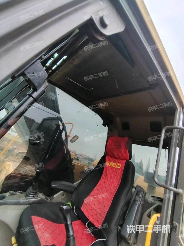 頂棚整體（駕駛室部分）