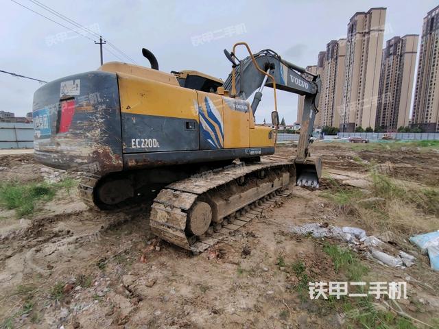 右后45（整機外觀）