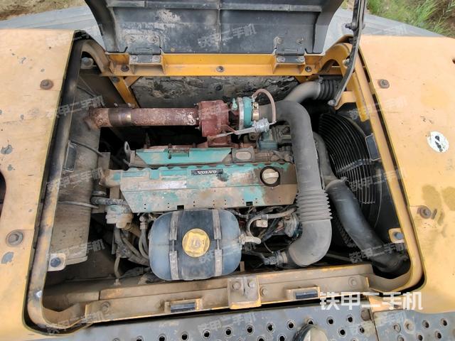 發(fā)動機室（上車部件）