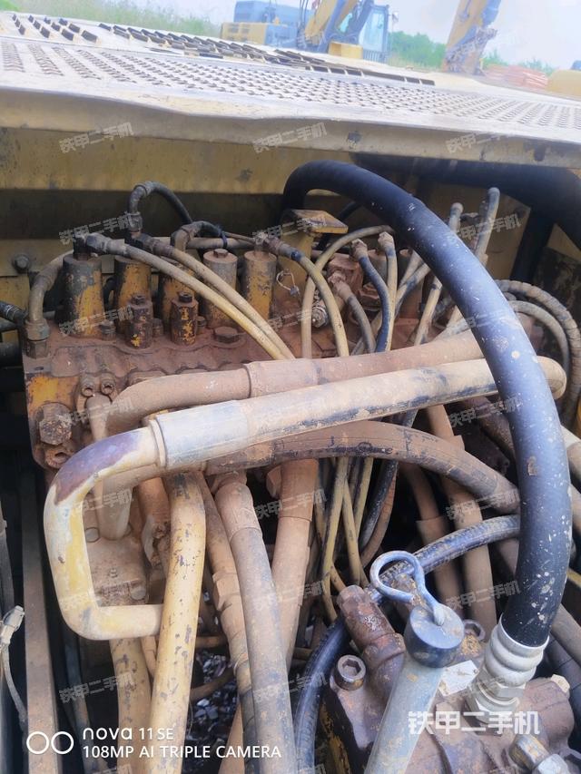 分配閥（上車部件）