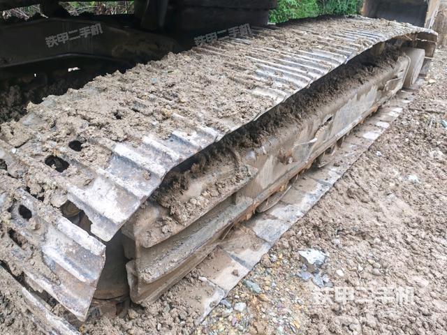 右側(cè)履帶整體（行走機構(gòu)）