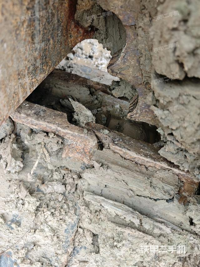 右側(cè)履帶整體（行走機構(gòu)）