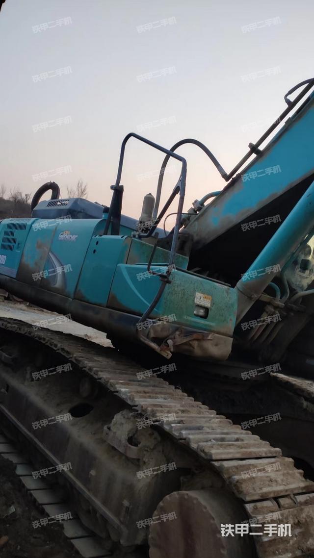 神鋼SK460-8挖掘機
