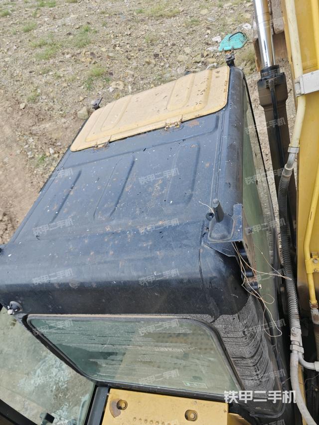 駕駛室頂部俯視（上車部件）