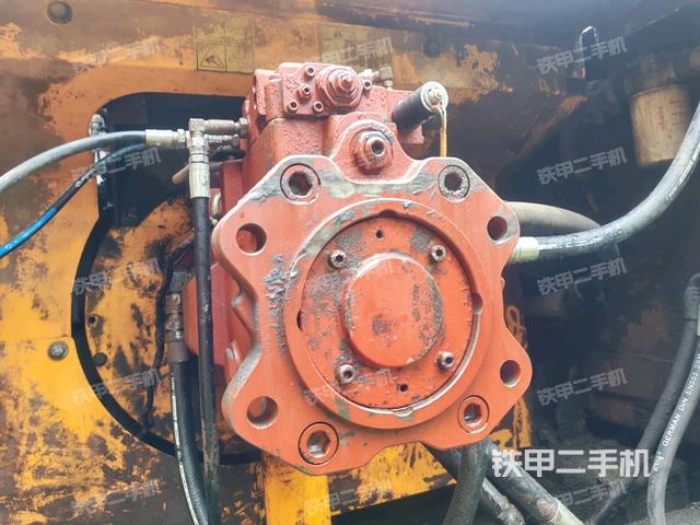 液壓泵室（大件艙室）