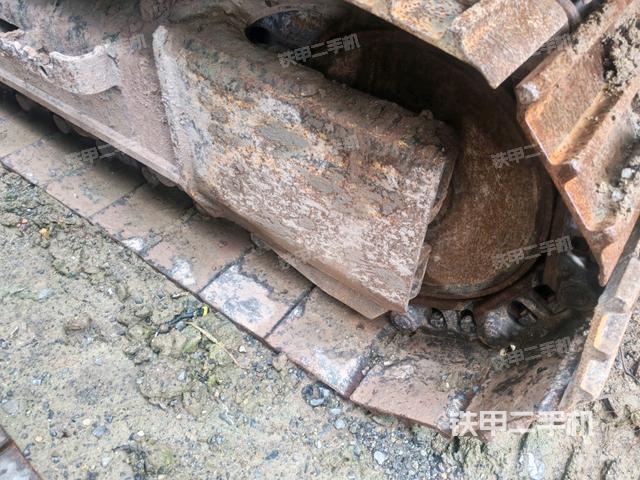 左側行走馬達蓋板（行走機構）