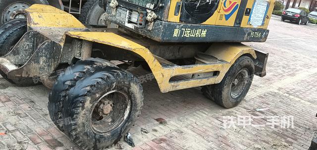 单侧履带整体（整机外观）