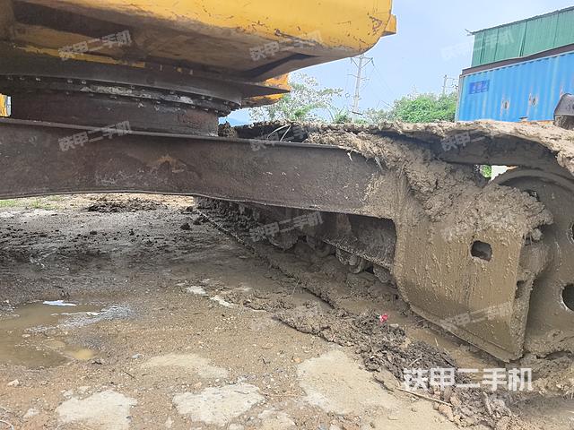 单侧履带整体（整机外观）