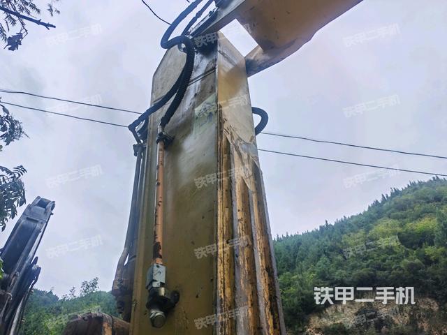 小臂整體左后（工作和回轉(zhuǎn)裝置）