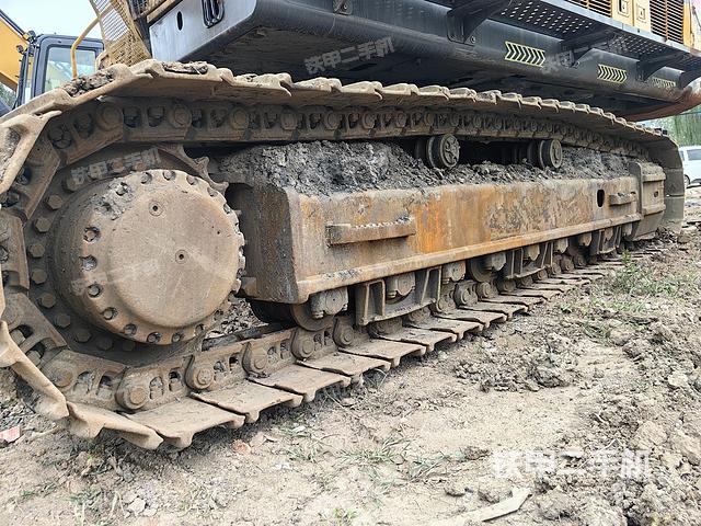 单侧履带整体（整机外观）