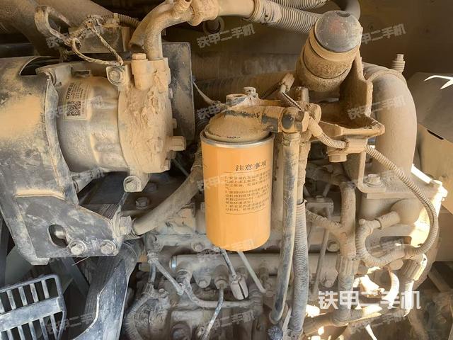 發(fā)動(dòng)機(jī)整體俯視（整機(jī)外觀）