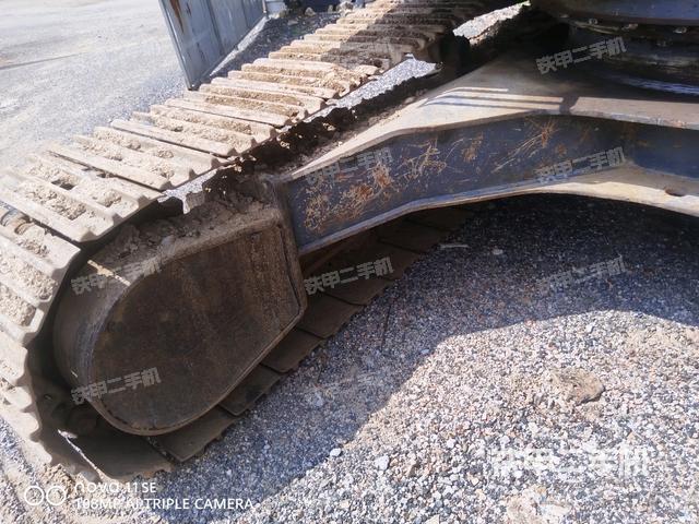 右側行走馬達蓋板（行走機構）