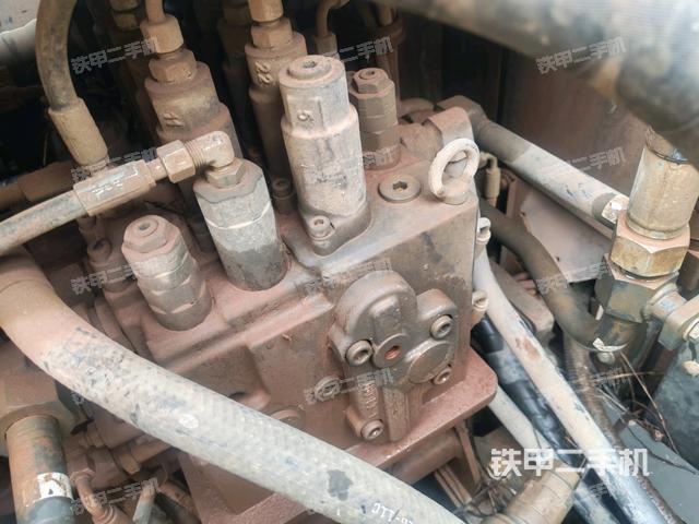 分配閥（上車部件）