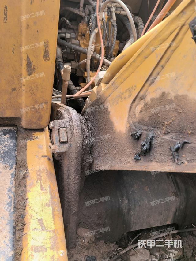 大臂根部?斜視（工作和回轉(zhuǎn)裝置）