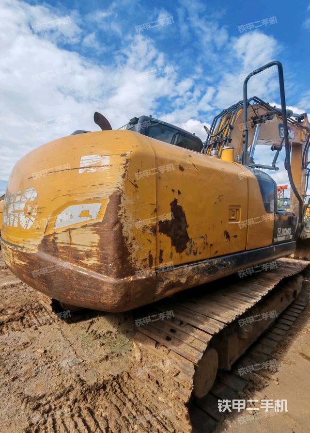 整機右后45°（整機外觀）