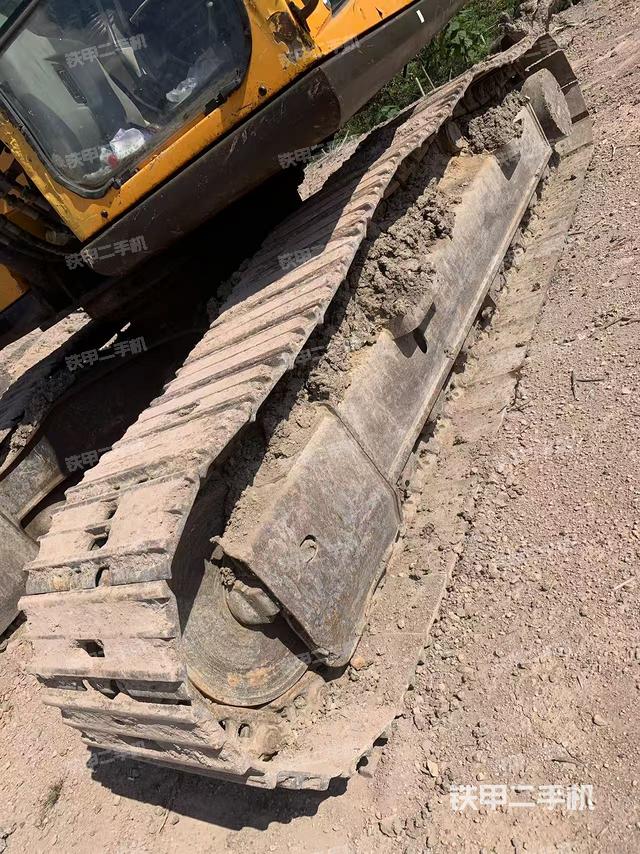 單側(cè)履帶整體（整機外觀）