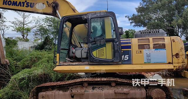 小松PC210-10挖掘机