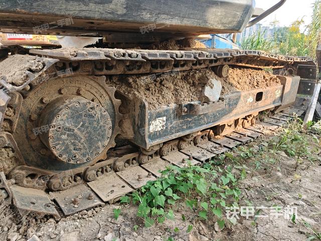 單側履帶整體（整機外觀）