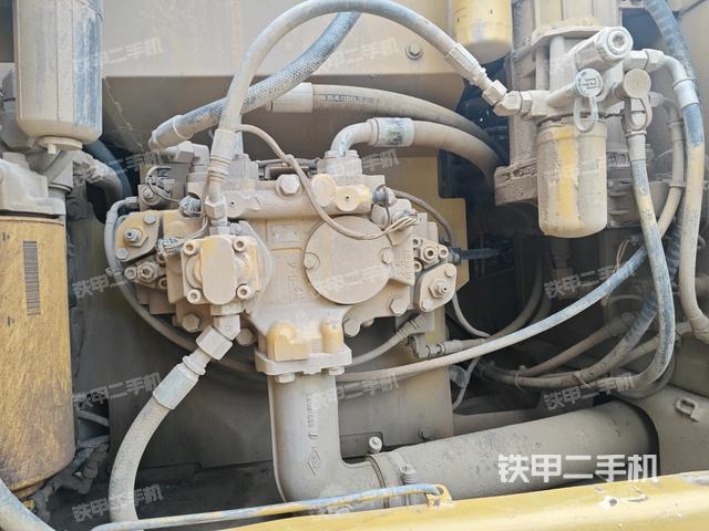 液壓泵室（大件艙室）