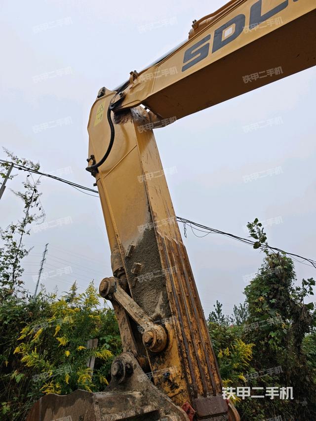 小臂整體左后（工作和回轉(zhuǎn)裝置）