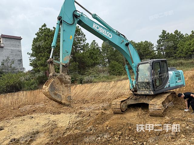 神鋼SK200-10挖掘機