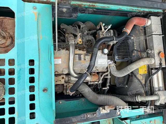 发动机整体俯视（整机外观）