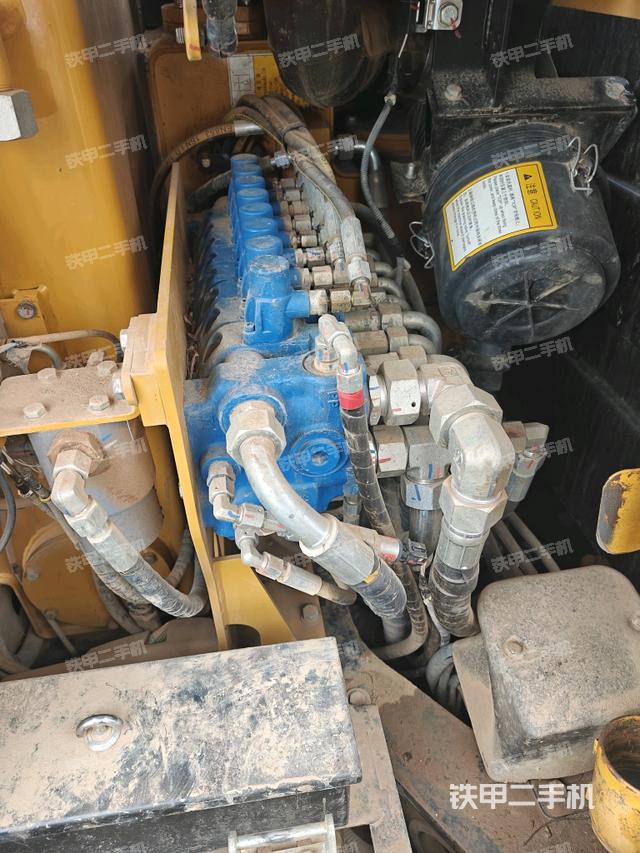 分配閥（上車部件）